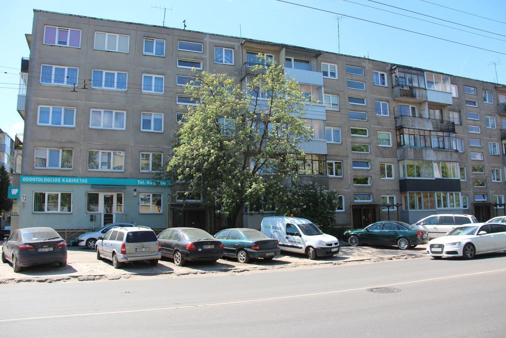 Audros Apartamentai Lägenhet Kaunas Exteriör bild