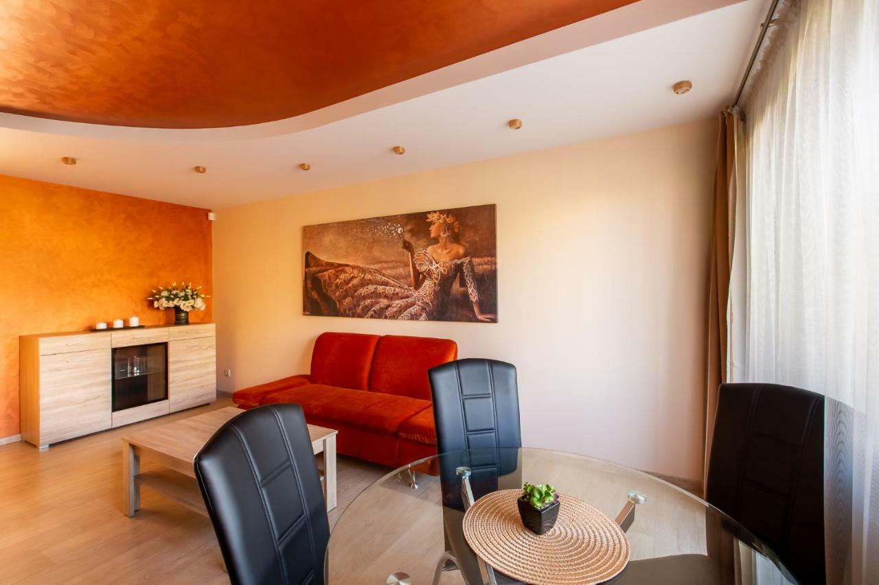 Audros Apartamentai Lägenhet Kaunas Exteriör bild